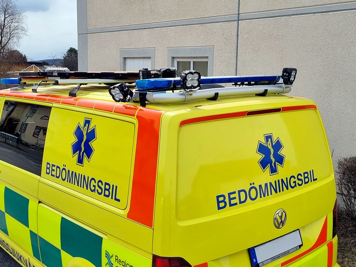 T-RACK bakre|fremre takbøyle VW Transporter 03-24