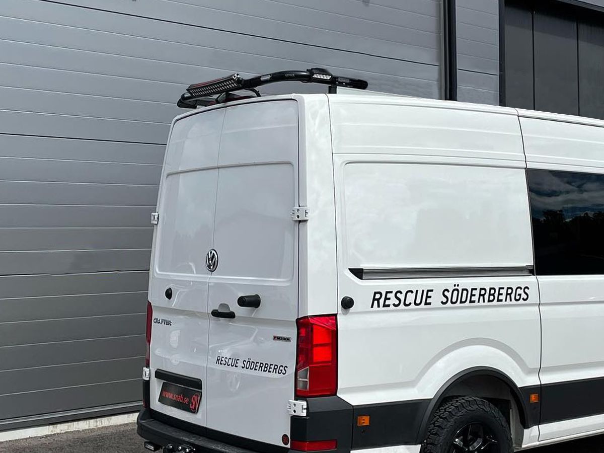 T-RACK VW Crafter H2 & H3 17- med takskinner. Bakre/fremre takbøyle