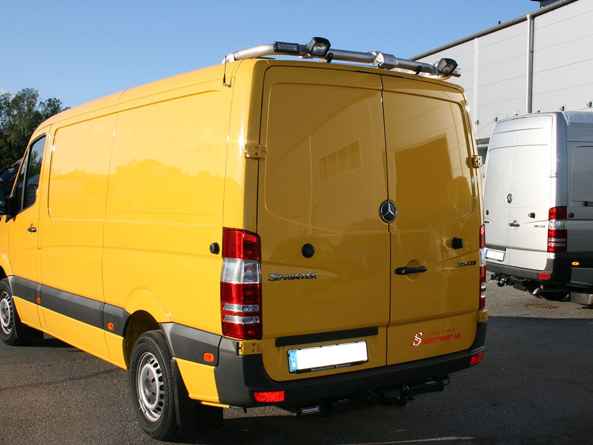 T-RACK bakre takbøyle Mercedes Sprinter H1 07-