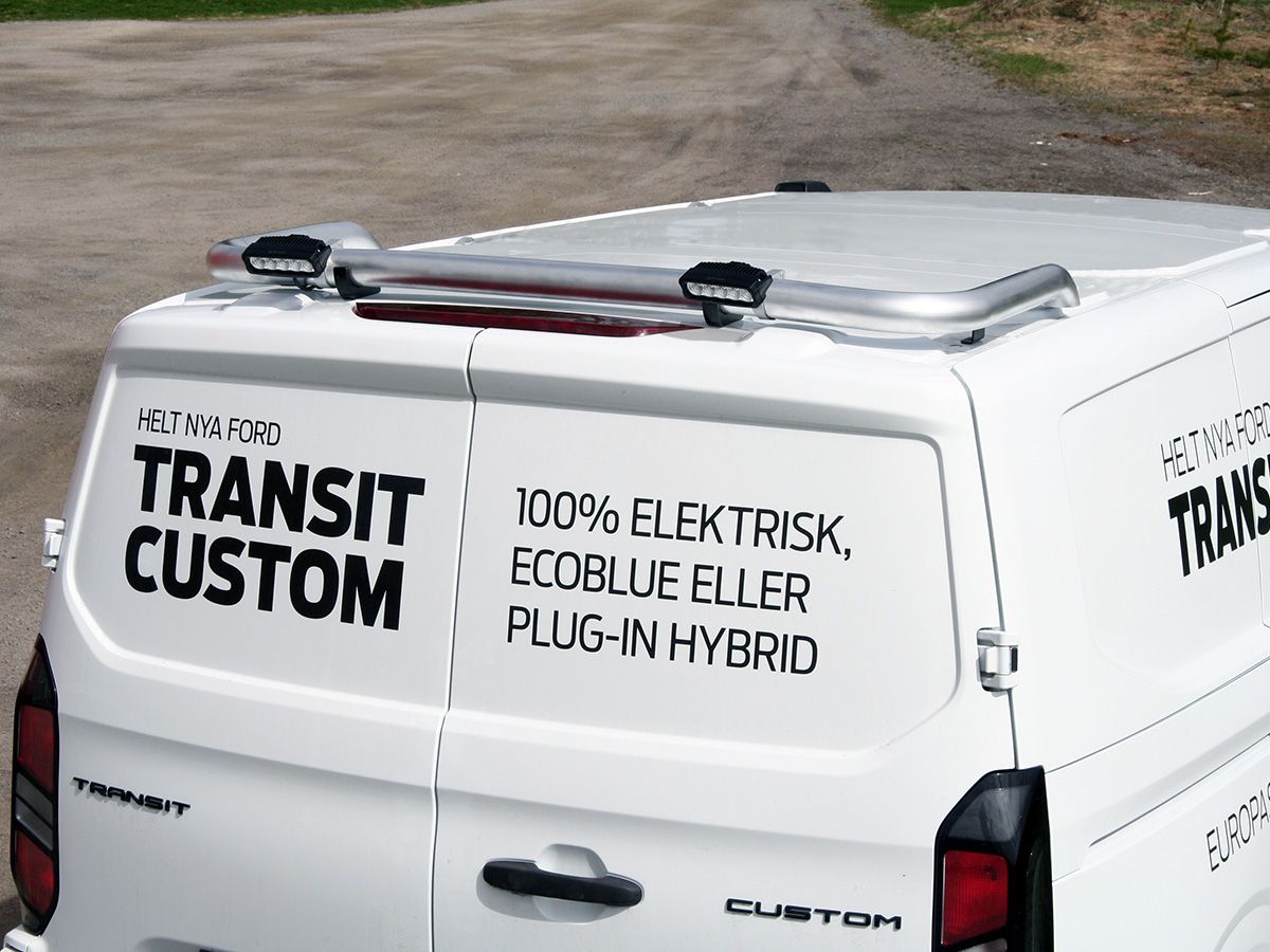 T-RACK Ford Transit Custom 24- bakre takbøyle