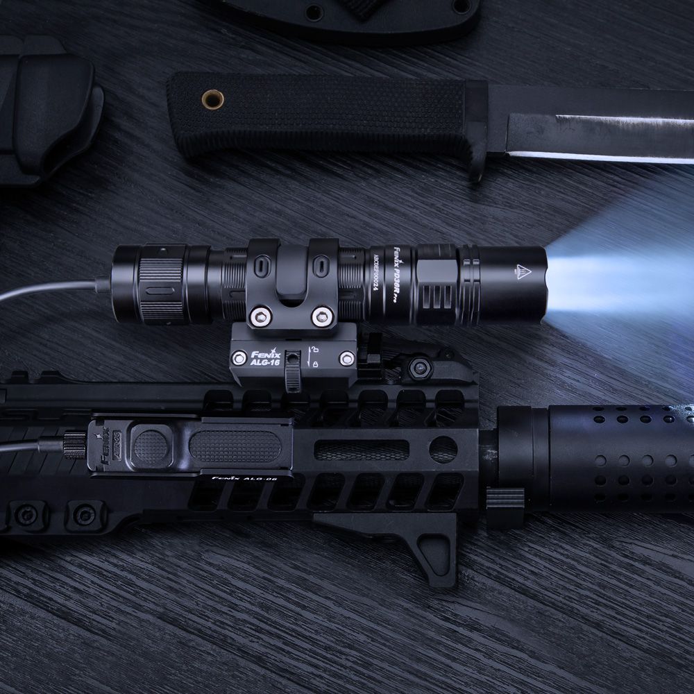 Fenix PD36R PRO lommelykt, 2800 lm