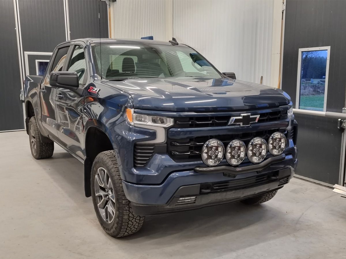 Q-LIGHT Chevrolet Silverado 1500 DIESEL 23- ekstralysfeste (ekstralysbøyle) for 4 lamper