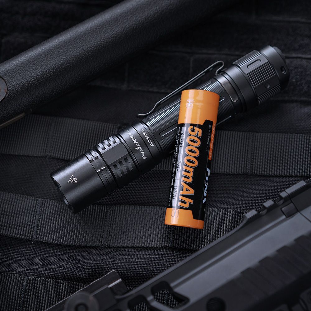 Fenix PD36R PRO lommelykt, 2800 lm