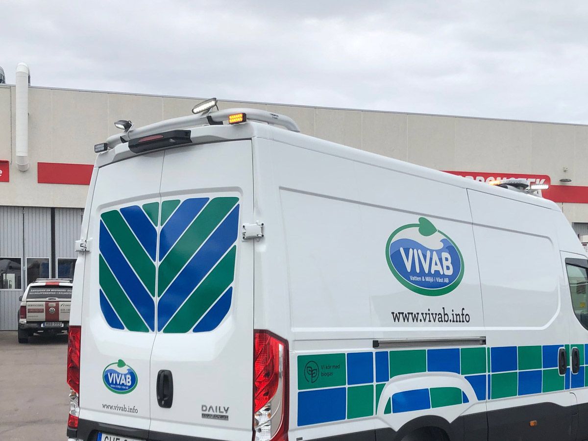 T-RACK bakre takbøyle Iveco Daily H2 12-