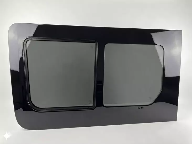 Skyvevindu MB Sprinter 06- og VW Crafter 06–17, venstre - Modelltilpasset vindu - 8020120831 - 1