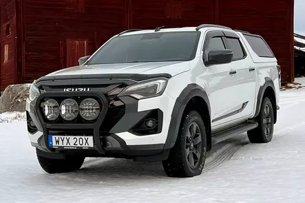 X-RACK Isuzu D-Max 25- ekstralysfeste (frontbøyle) for 3 lamper - Frontbøyler til Varebil & Pick-up - 8020120932 - 1