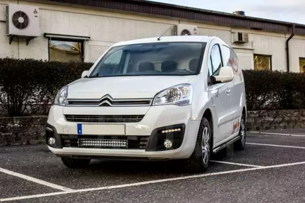 Citroen Berlingo LED-bar modelltilpasset sett - Citroen - 8020100303 - 1