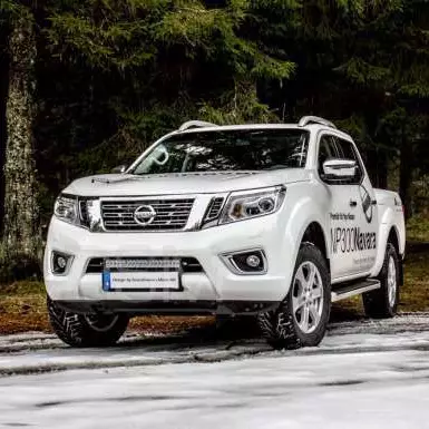 Nissan Navara 2016+ LED-Ramp + fäste - Nissan - 8020100333 - 2