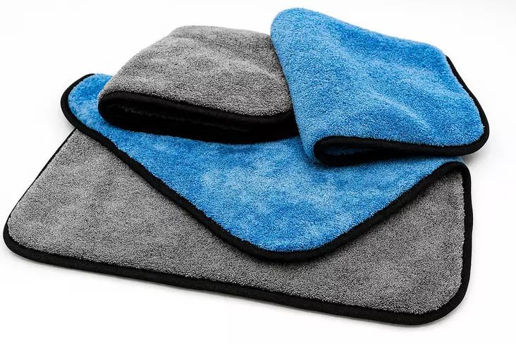 Mikrofiberhåndkle i plysj med to farger 60x40cm WSH - Winter’s Most Wanted - 8020111904 - 1