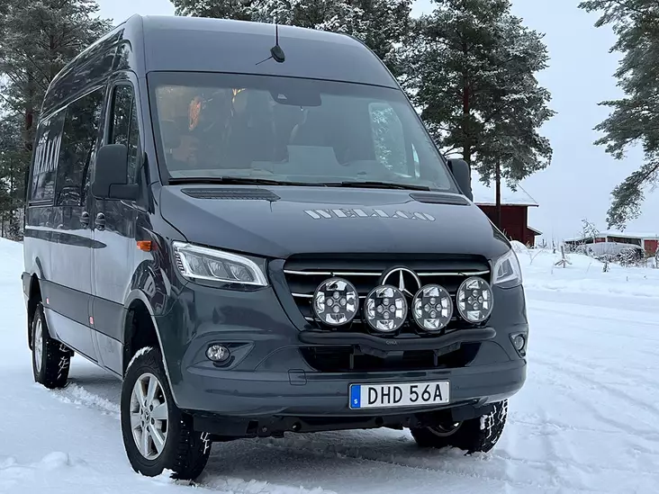 Q-LIGHT Mercedes Sprinter 18- ekstralysfeste (ekstralysbøyle) for 4 lamper - Frontbøyler til Varebil & Pick-up - 8020120889 - 1